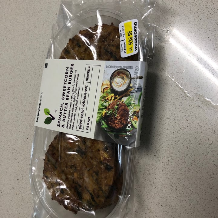 photo of Woolworths Food Spinach, Sweetcorn & Butter Bean Burger shared by @zannie on  08 Jun 2020 - review