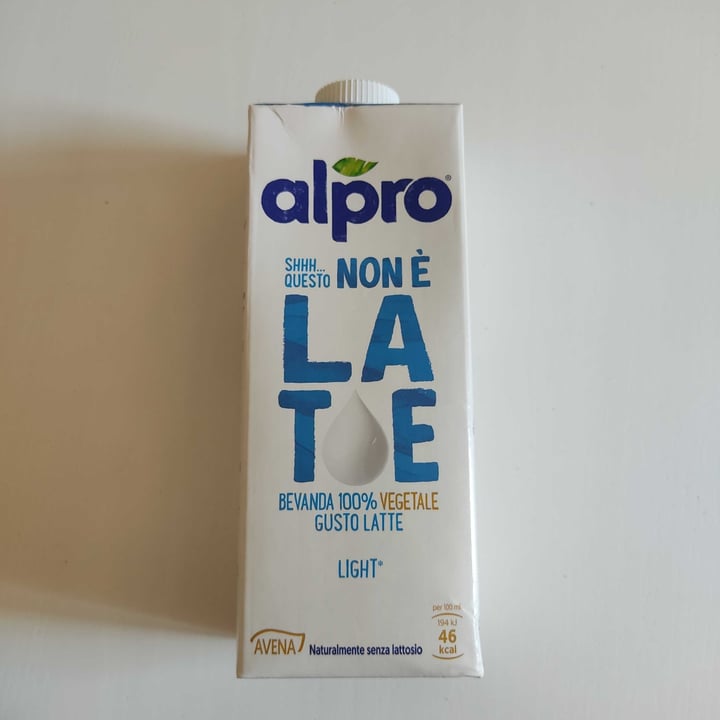 review photo of Alpro This is Not Milk Classic Questo Non è Late Classico shared by @cle0 on 21 Jul 2022 - review