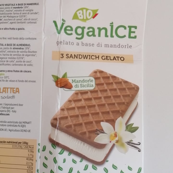 photo of VeganIce 3 Sandwich Gelato shared by @rosdy on  23 Jul 2022 - review