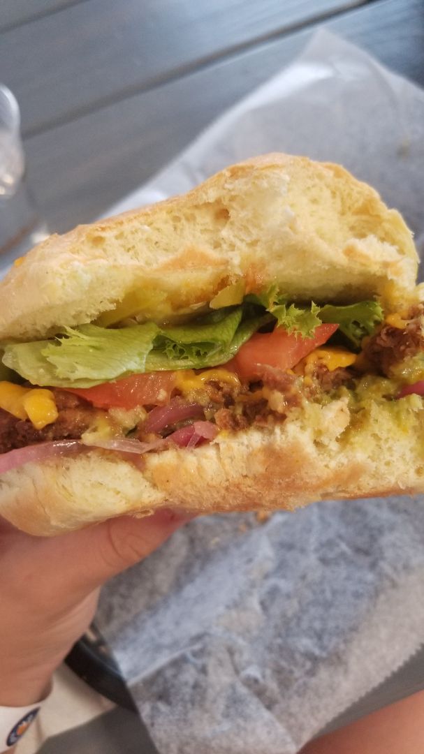 photo of Meta Burger Supernova Burger shared by @chrissydinardo on  13 Sep 2018 - review