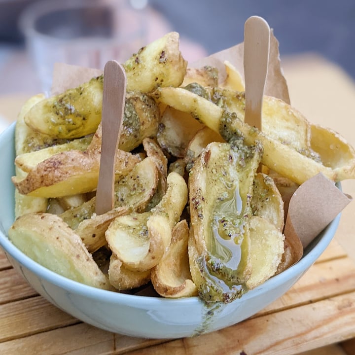 photo of Cuore Fresco Catania (Piazza Duomo) Potatoes with Pistachio shared by @stanleyxu94 on  11 Sep 2022 - review