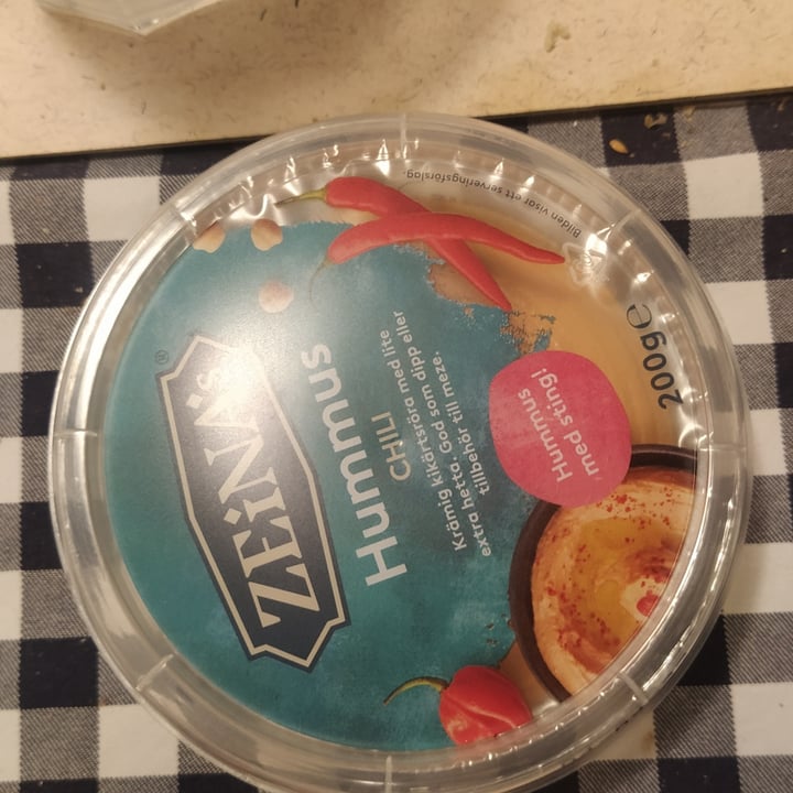 photo of Zeinas Hummus Chili shared by @domedipo on  20 Mar 2022 - review