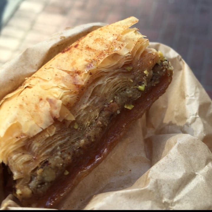 photo of The Flying Falafel Baklava shared by @veghui on  11 Sep 2018 - review