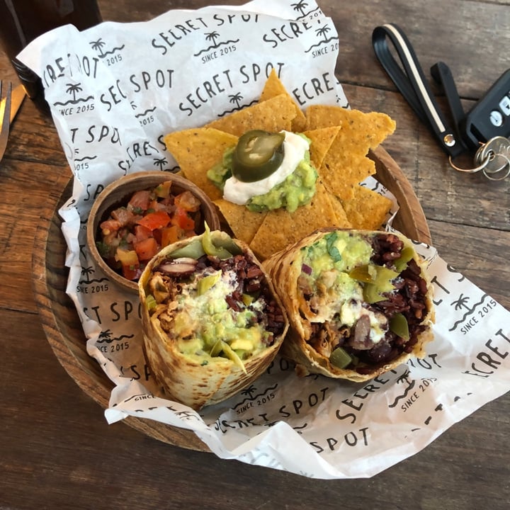 photo of Secret Spot Jackfruit Burrito shared by @baliveganclub on  20 Aug 2020 - review