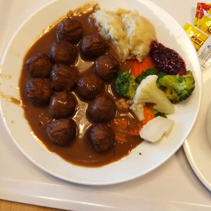 photo of IKEA Jurong Restaurant 8 pc Plant Ball With Brocolli shared by @darkchocoholic on  14 Mar 2022 - review