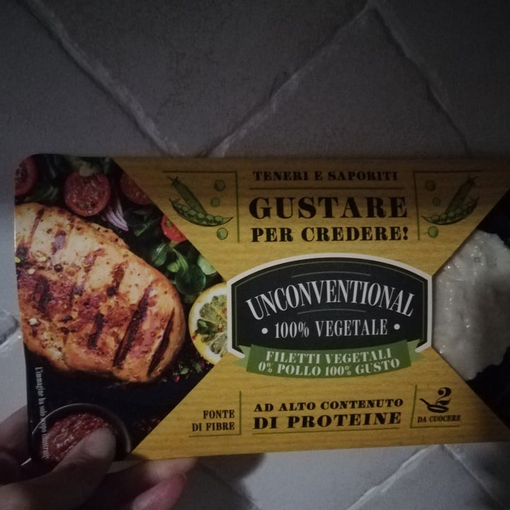 photo of Unconventional Filetti Vegetali 0% Pollo 100% Gusto - Plant Based Fillet shared by @simicaspi on  29 May 2022 - review