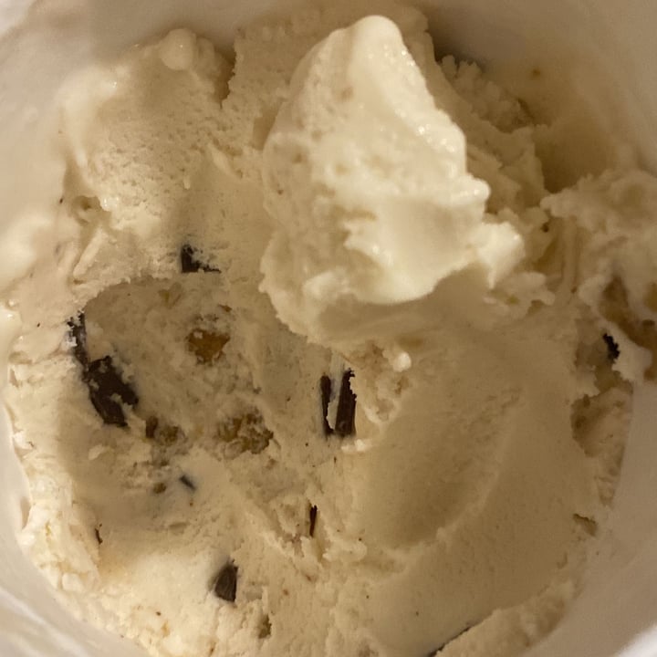 photo of Vemondo  Banana Chunk Ice Cream shared by @laura00 on  04 Aug 2022 - review