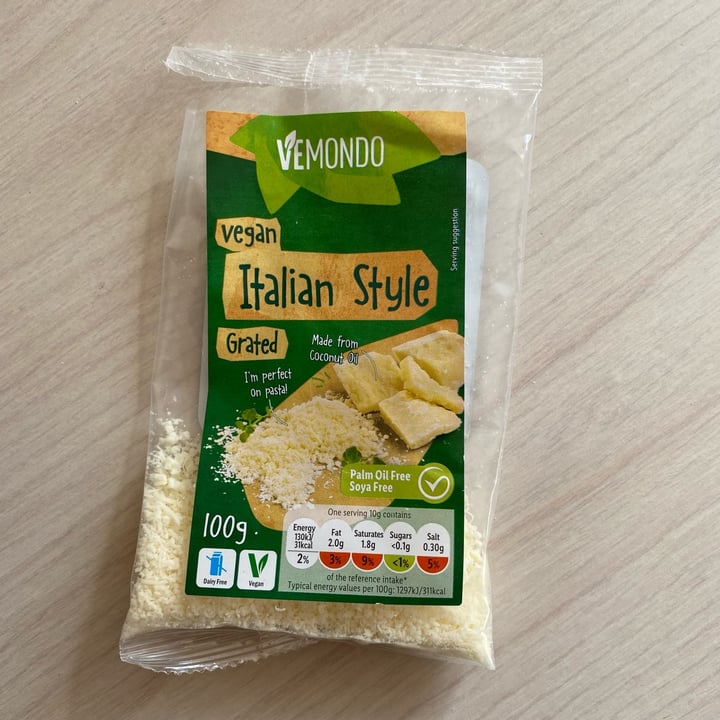 photo of Vemondo Vegan Italian Style Grated shared by @caterinatali on  20 Mar 2022 - review