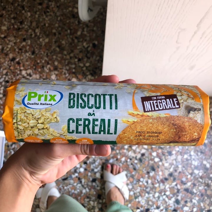 photo of Prix Biscotti ai cereali con farina integrale shared by @alicebveg on  07 Sep 2022 - review