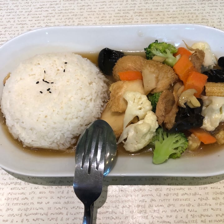 photo of Vegetarian Express Cafe Monkey Head Mushroom Rice shared by @soy-orbison on  16 Jan 2021 - review