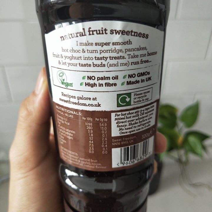 review photo of Sweet Freedom Choc Shot for Hot Chocolate & Drizzling shared by @livingdeadoll on 13 Oct 2020 - review