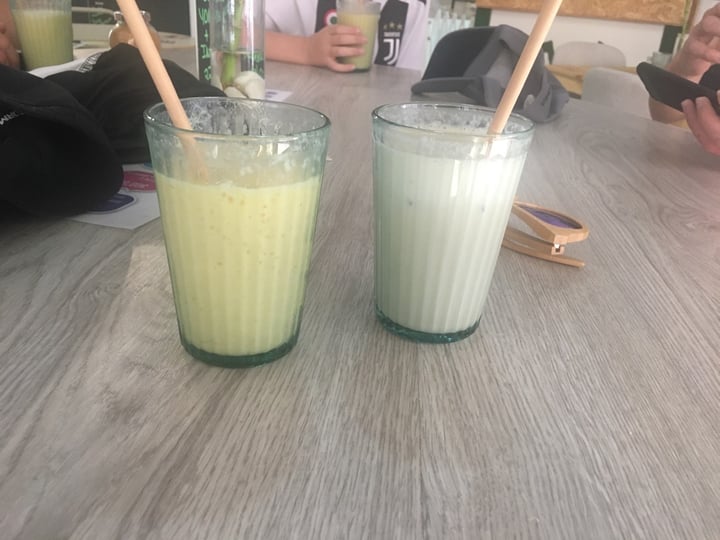 photo of Bambú Zenter Mango Gold Smoothie And Peanut-choco Smoothie shared by @katyber76 on  19 Feb 2020 - review