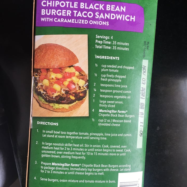 photo of MorningStar Farms Chipotle Black Bean Burgers shared by @jasminsotto0518 on  18 Dec 2020 - review