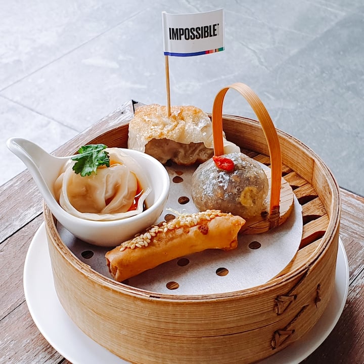 photo of EMPRESS Plant-Based Dim Sum Platter shared by @veggiexplorer on  26 Jul 2020 - review