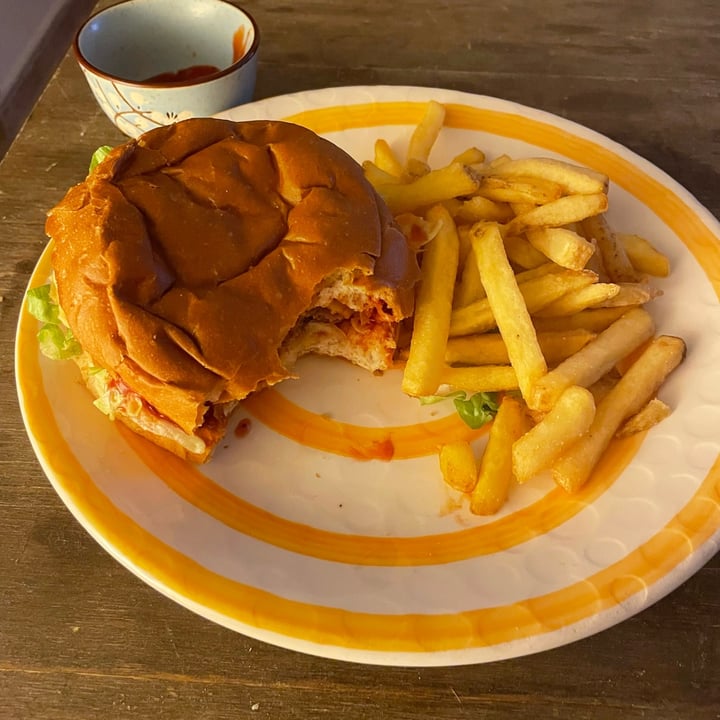 photo of THUNDER VEGAN FOOD Bbq "ternera" shared by @meatismurder on  20 Feb 2022 - review