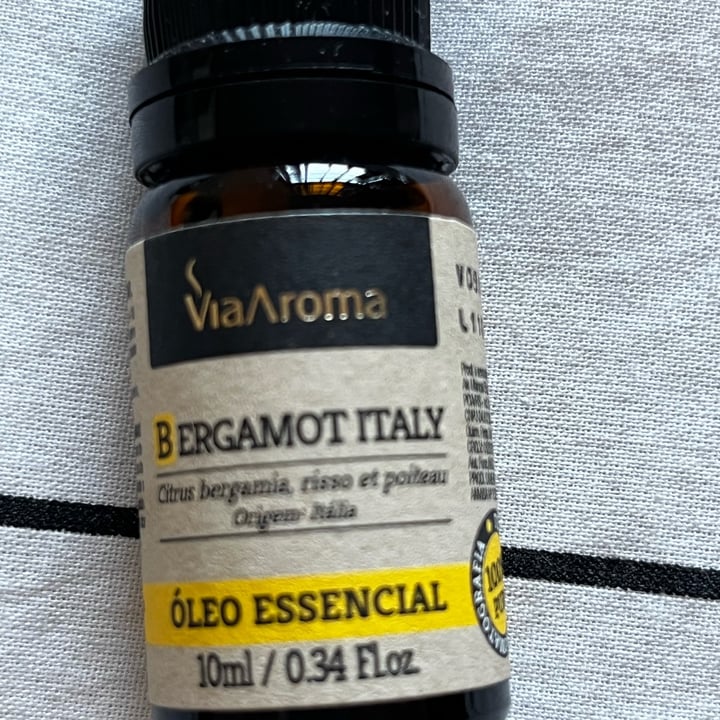 photo of Via Aroma Óleo Essencial Bergamot Italy shared by @febotechia on  22 May 2022 - review