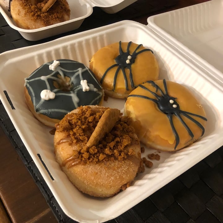 photo of EnVie Vegan Donuts shared by @lucie on  31 Oct 2020 - review