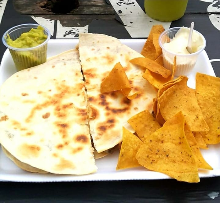 photo of Los Burritos Tortilha Vegana shared by @anaclis on  28 Feb 2020 - review