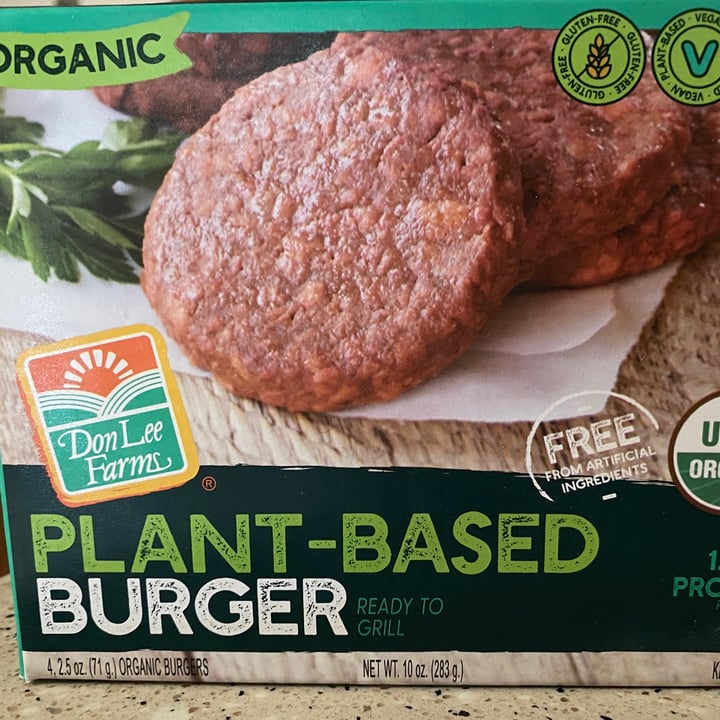 photo of Don Lee Farms Don Lee Plant-Based Burger shared by @crittercreekfs on  24 Aug 2021 - review