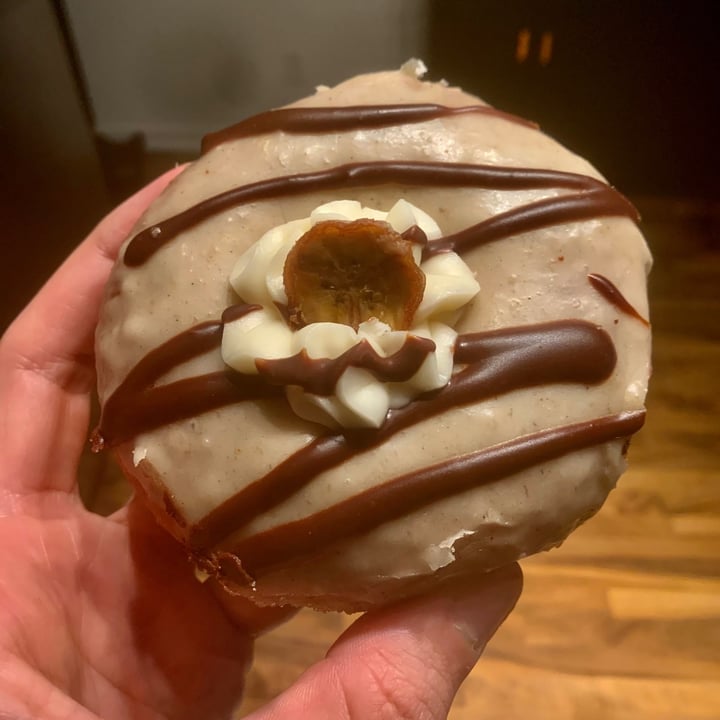 photo of bloomer's on Queen Banana Pudding Donut shared by @xdarrenx on  27 Mar 2021 - review