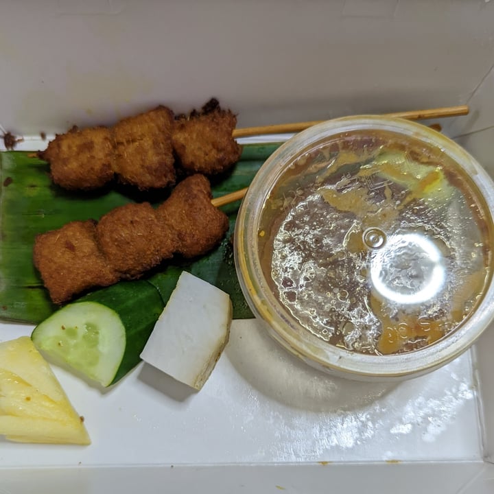 photo of Lotus Vegetarian Restaurant Homemade Satay shared by @rumblingradishes on  26 Oct 2022 - review
