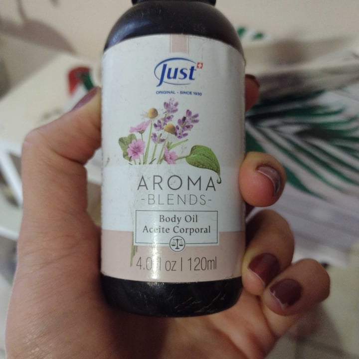 photo of Just Body mist shared by @micacuello on  10 Nov 2021 - review