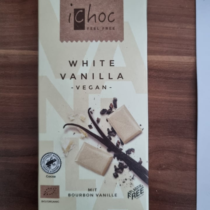review photo of iChoc White Vanilla shared by @veganislav on 16 Dec 2021 - review