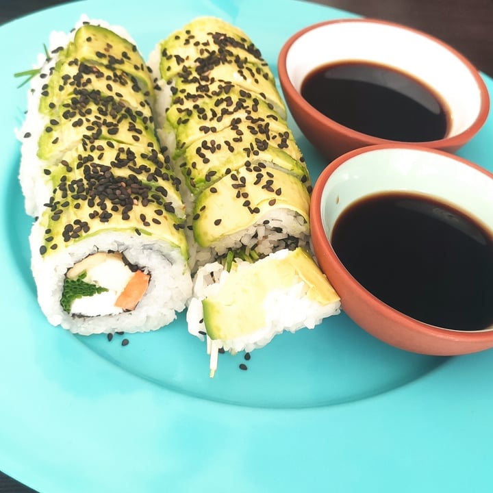 photo of Veggie Koi Sushi Cate roll shared by @msolsalazar on  29 Jul 2021 - review