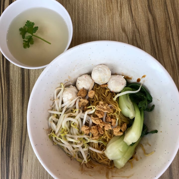 photo of Nature Cafe Fish Ball Noodles shared by @meltingpotatoes on  01 Oct 2020 - review