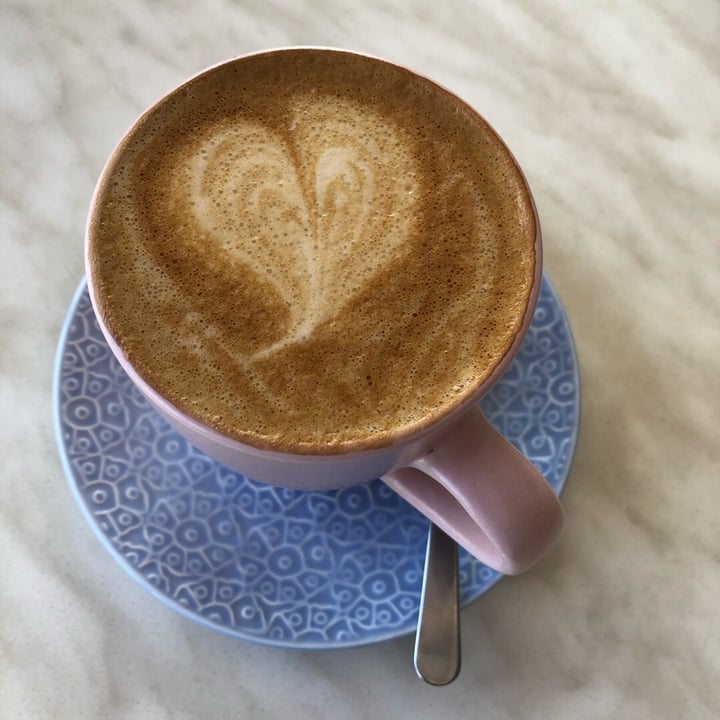 review photo of Dropinz Coffee Macadamia Latte shared by @littlets on 30 Dec 2019 - review