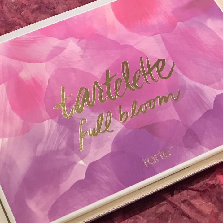 photo of Tarte Cosmetics Tartelette Full Bloom shared by @happyvegangirl on  16 Feb 2022 - review