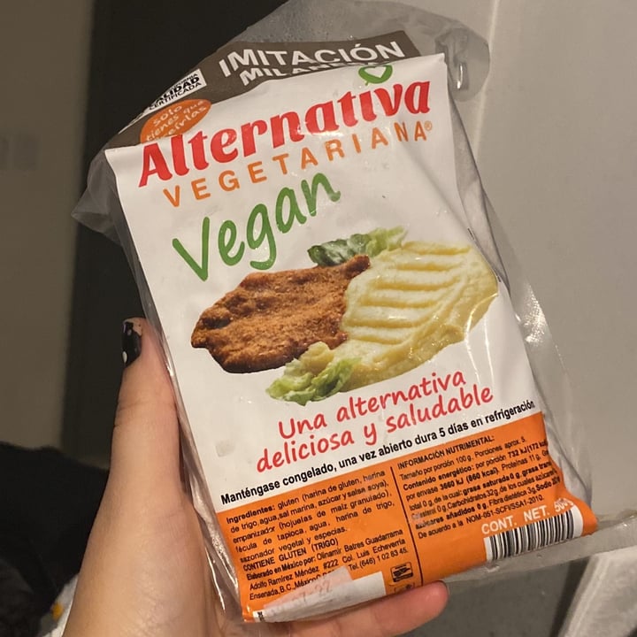 photo of Alternativa vegetariana Imitación Milanesas shared by @melybee on  09 Dec 2021 - review
