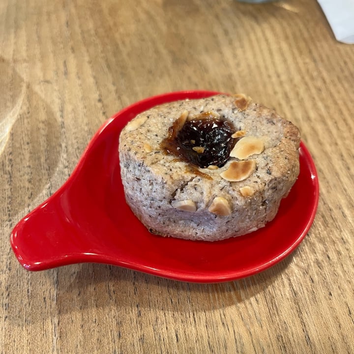 photo of Mug Cookie alla farina di avena e marmellata shared by @annacristaudo on  03 Mar 2022 - review