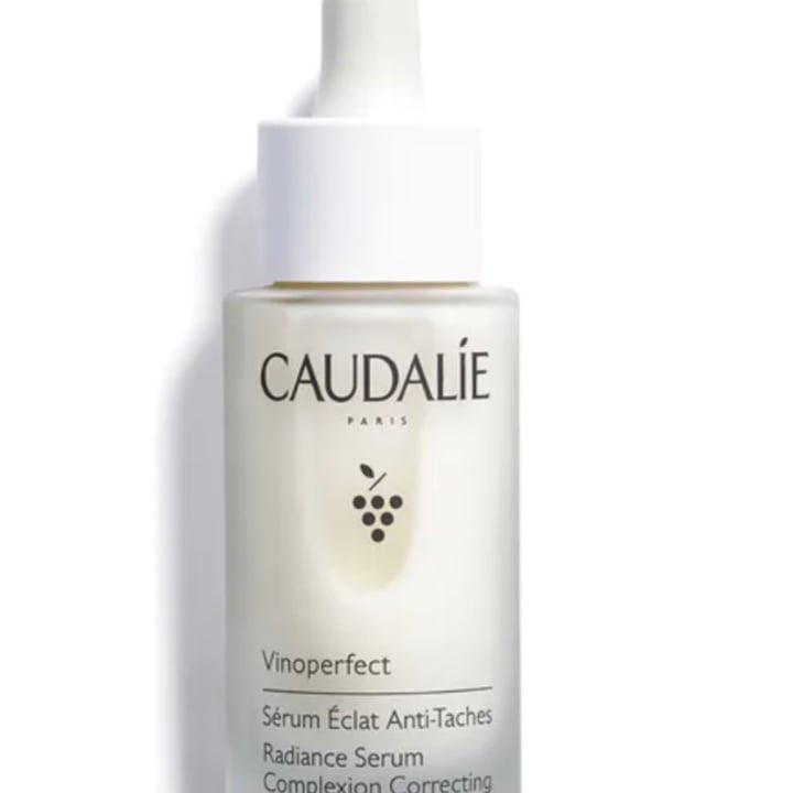 photo of Caudalíe Siero vinoperfect anti macchia shared by @claudia3188 on  23 Apr 2022 - review
