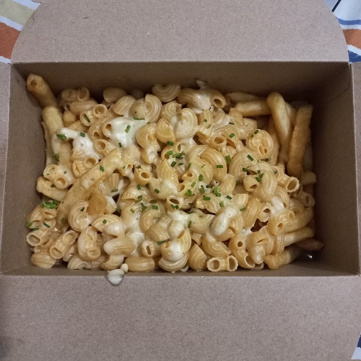 photo of VEGAN FOX Papas Mac And Cheese shared by @chuequita on  29 Jan 2022 - review