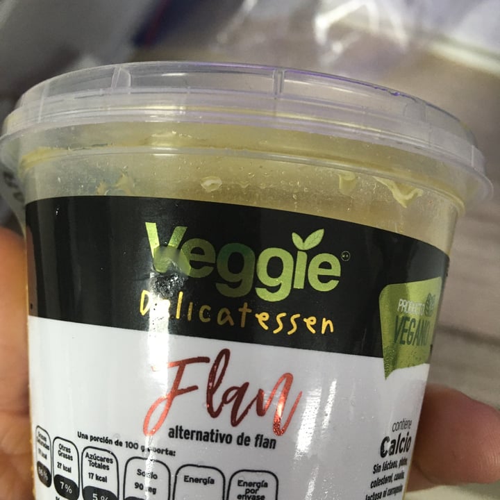 photo of Veggie Delicatessen Flan shared by @stregocia on  19 Jun 2020 - review