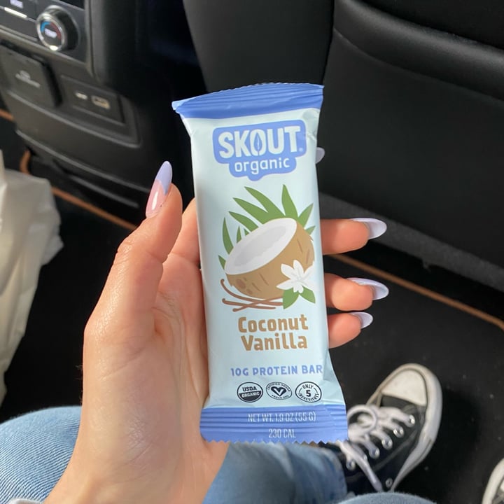 photo of Skout Organic Coconut Vanilla - 10g Protein Bar shared by @yarilovezzucchini on  08 Apr 2022 - review