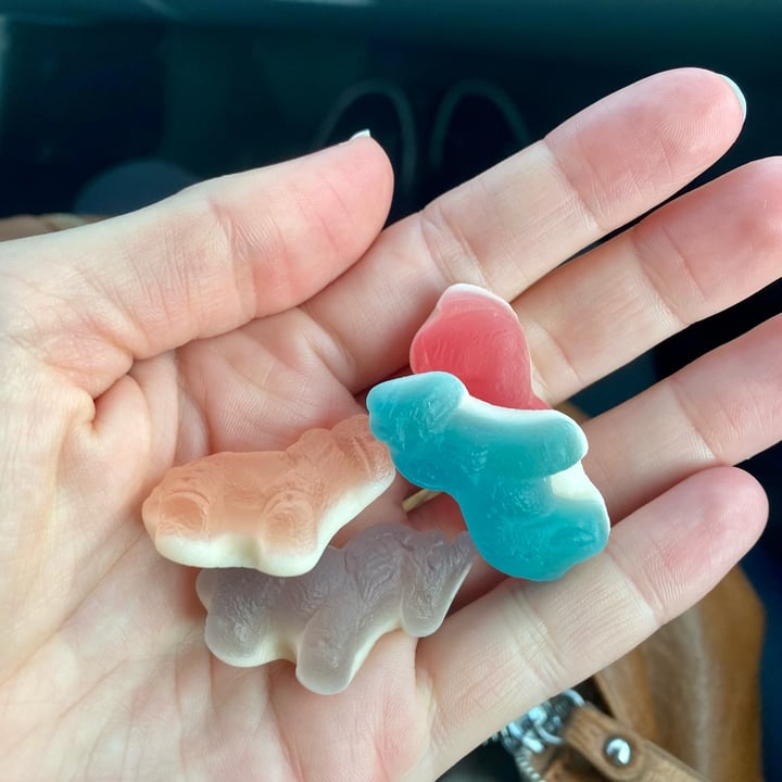 photo of Sprouts Farmers Market Vegan Unicorn Gummies shared by @curvycarbivore on  16 Feb 2022 - review