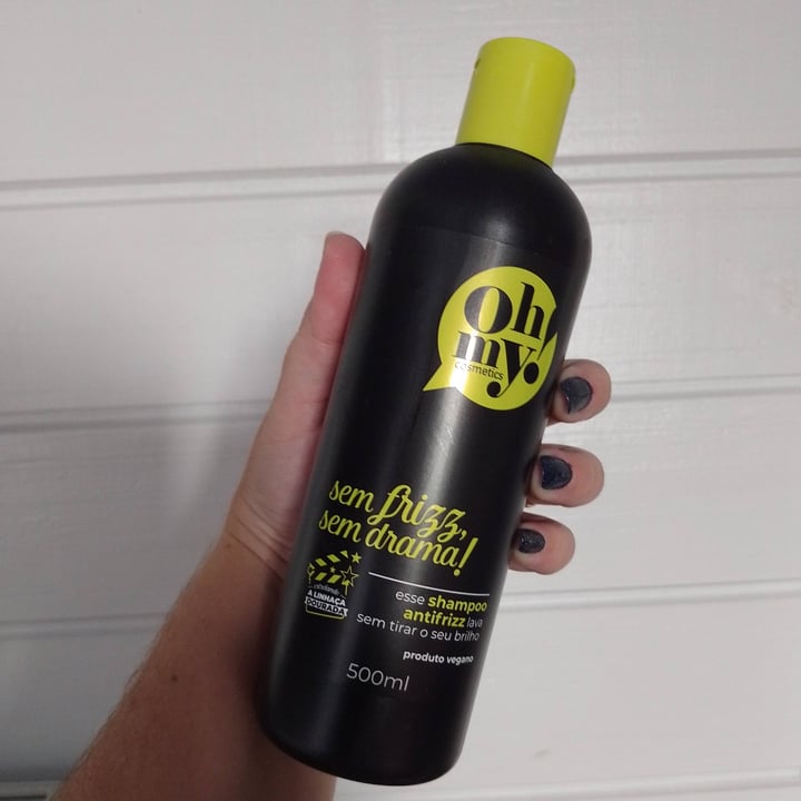 photo of Oh my! Cosmetics Shampoo sem frizz, sem drama! shared by @anapaulaalves on  27 Apr 2022 - review