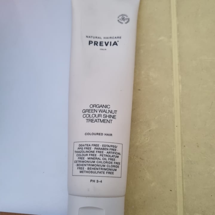 photo of previa Organi Green Walnut Colour Shine Treatment shared by @patdroeber on  02 May 2022 - review
