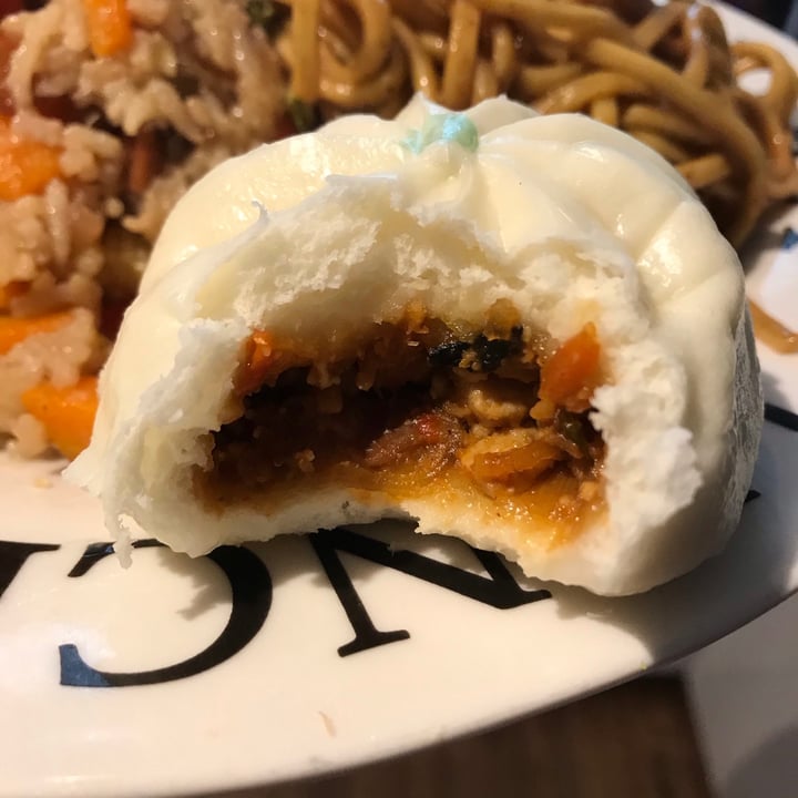 photo of itsu Spicy Veg 6 Bao Buns shared by @mrboyle on  31 Aug 2020 - review