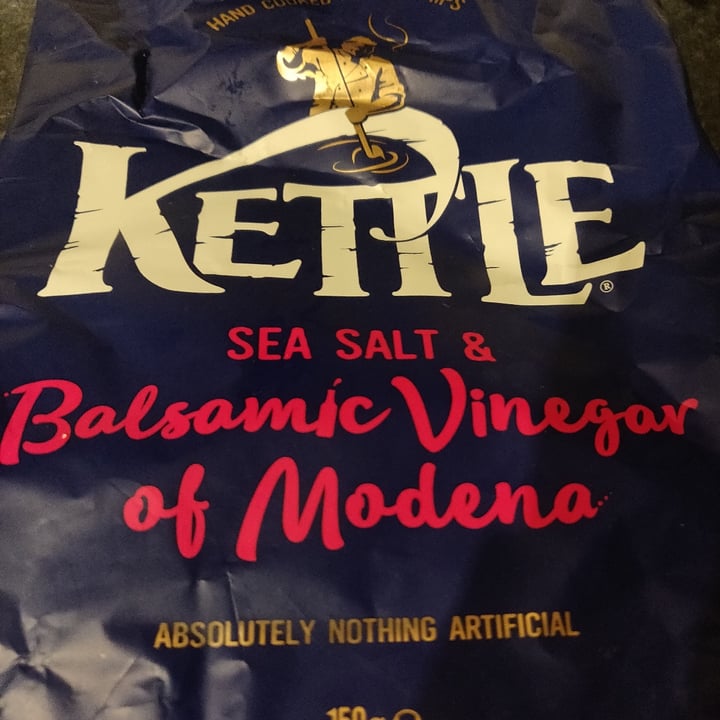 photo of Kettle chips Kettle Chips Sea Salt & Vinegar shared by @andrewapm on  11 May 2022 - review