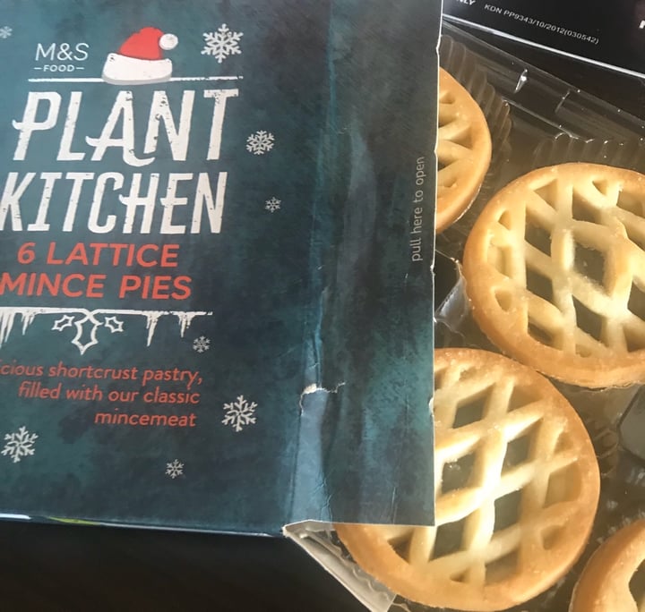 photo of Plant Kitchen (M&S) Lattice Mince Pies shared by @kaylabear on  27 Dec 2019 - review