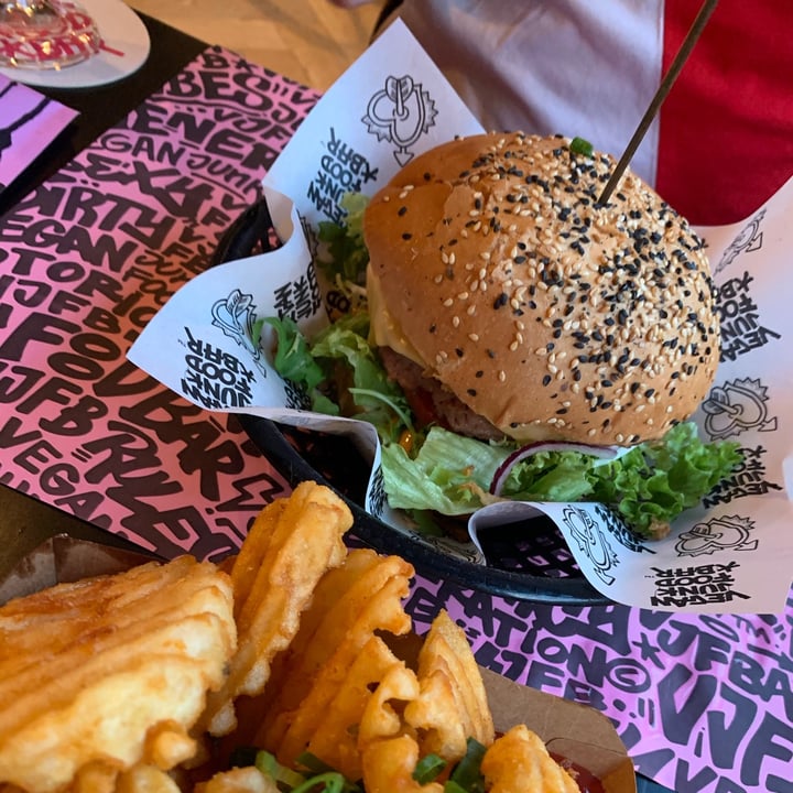photo of Vegan Junk Food Bar Mc cruelty free shared by @fionaomi on  18 Sep 2020 - review
