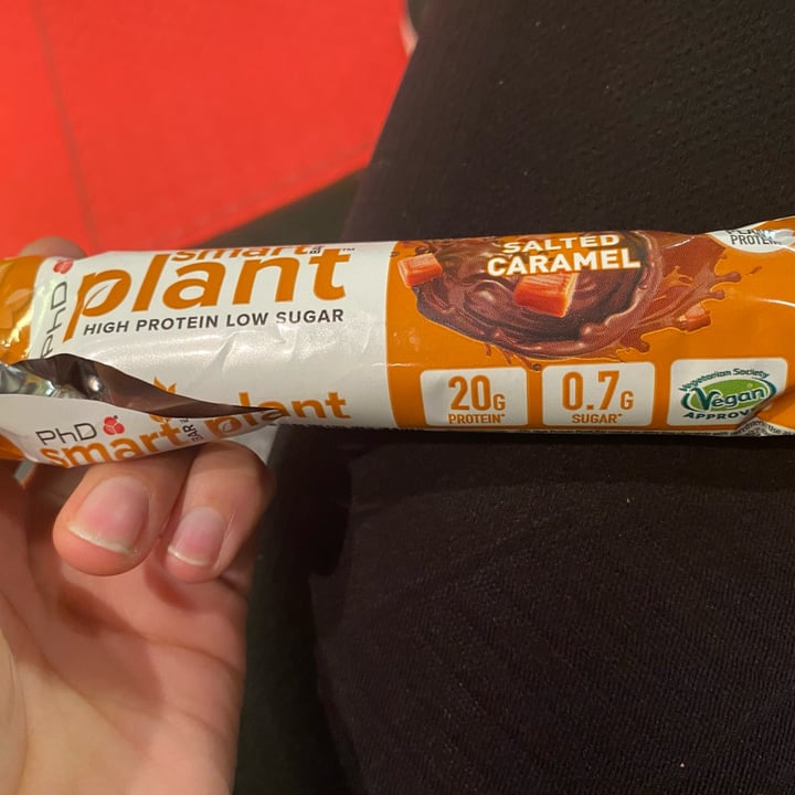 photo of Phd smart plant Salted Caramel Protein Bar shared by @carment03 on  25 Oct 2022 - review