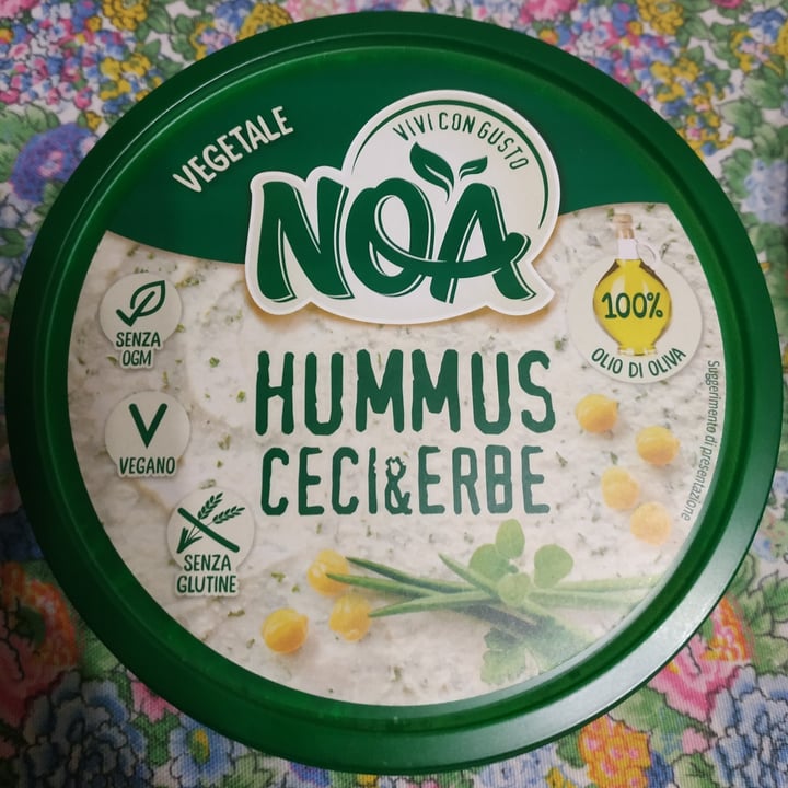 photo of Noa Hummus Ceci & Erbe shared by @artemide on  14 Mar 2022 - review