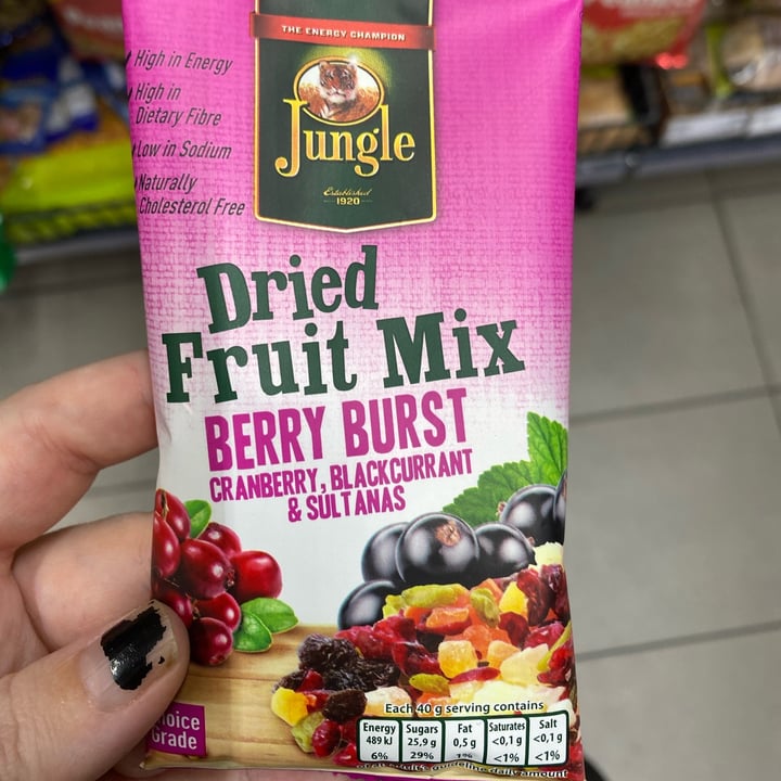 review photo of Jungle Oats Dried Fruit Mix - Berry Burst shared by @lillywood86 on 30 Sep 2021 - review