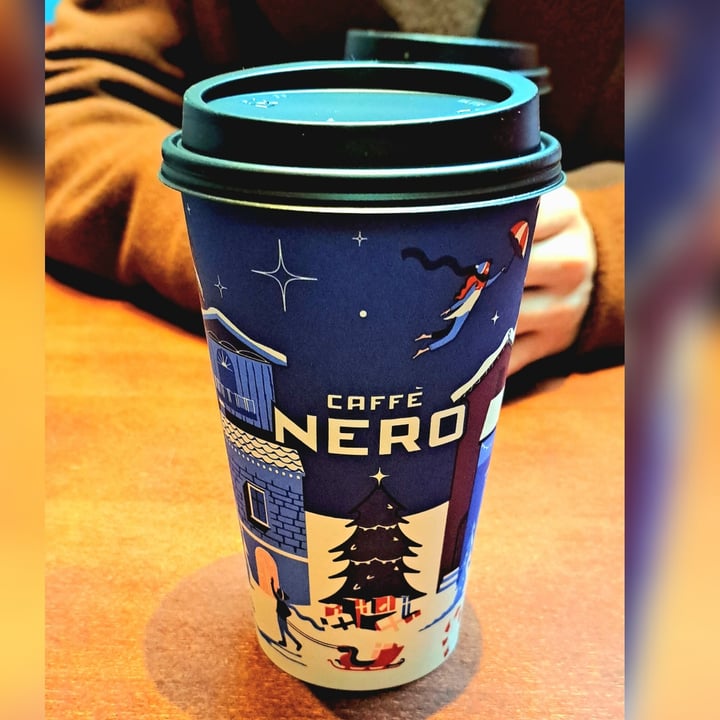 review photo of Caffè Nero Salted Caramel Brownie Hot Chocolate shared by @veganellas on 09 Dec 2022 - review