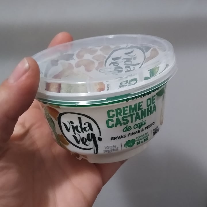 review photo of Vida Veg Creme de Castanha de Caju com ervas finas shared by @julianapaixao on 30 Sep 2022 - review