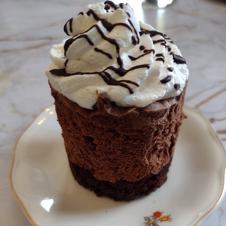 photo of El Palacio Vegano Mini torta mousse shared by @dana1922 on  30 May 2022 - review